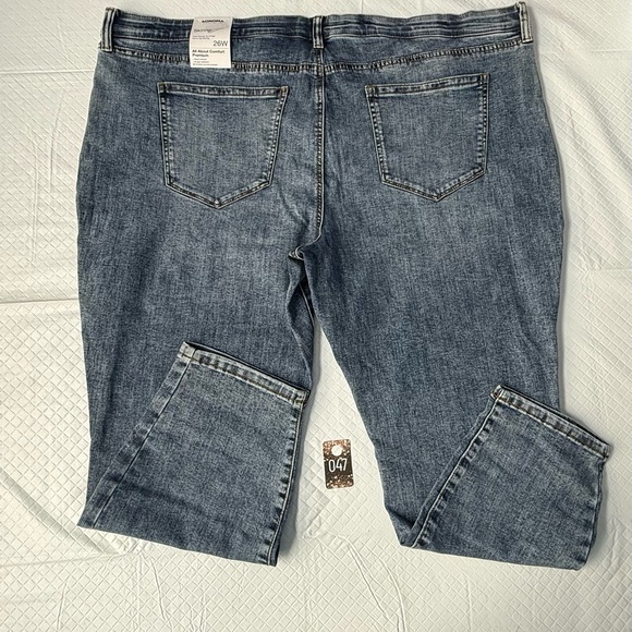 Sonoma Acid Wash Blue Denim Jeans - Picture 3 of 3